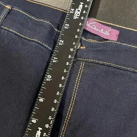 NWOT Gloria Vanderbilt Amanda Dark Wash Straight Leg High Rise Womens Jeans 18 - Picture 9 of 11